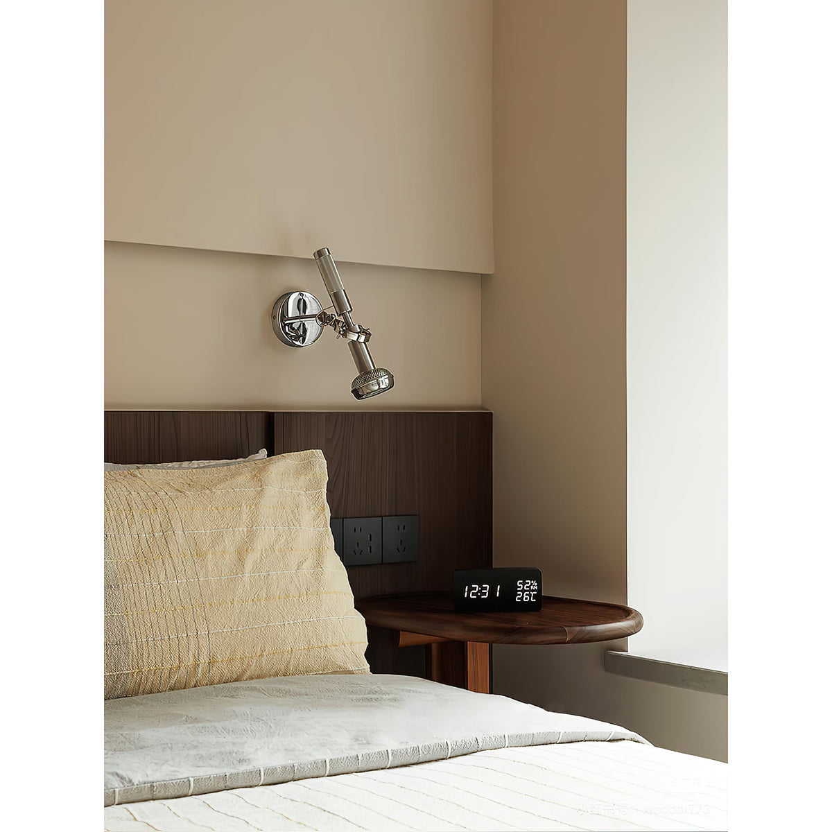 Halva wandlamp chroom aluminium
