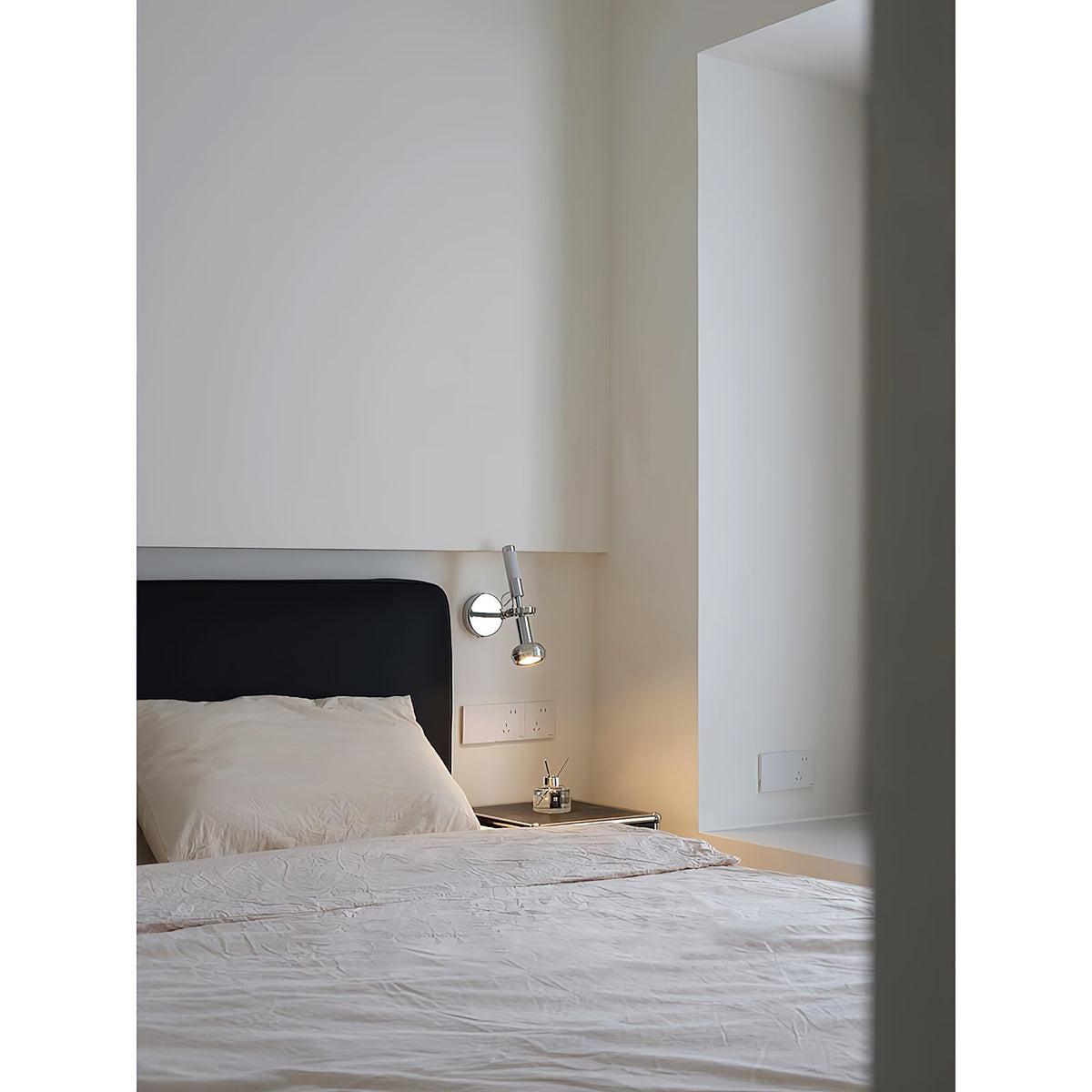 Halva wandlamp chroom aluminium