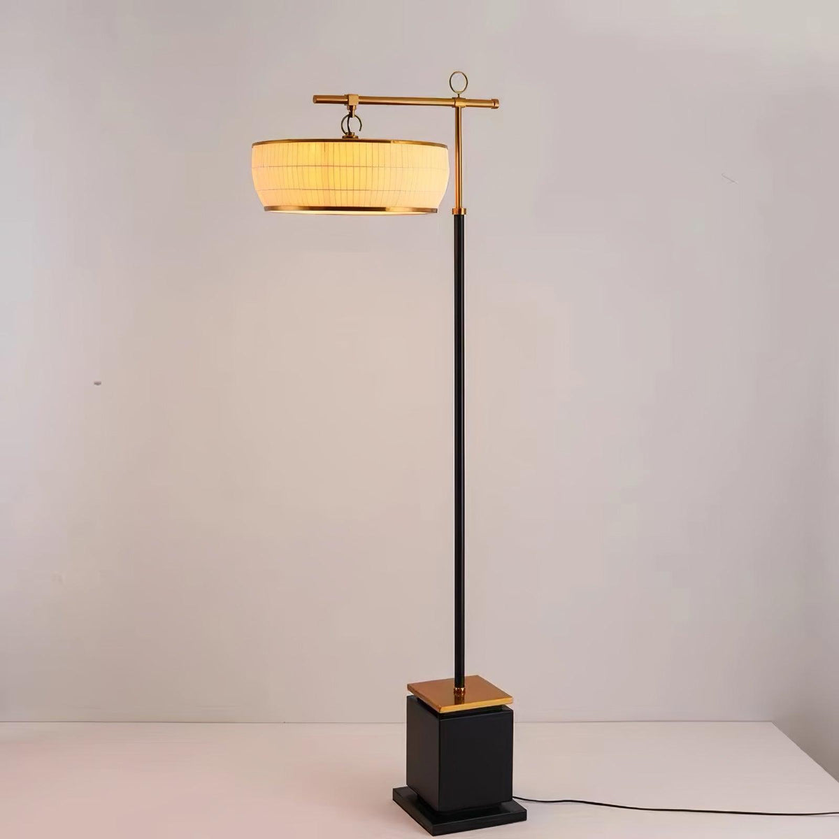 Socor moderne vloerlamp met stoffen kap