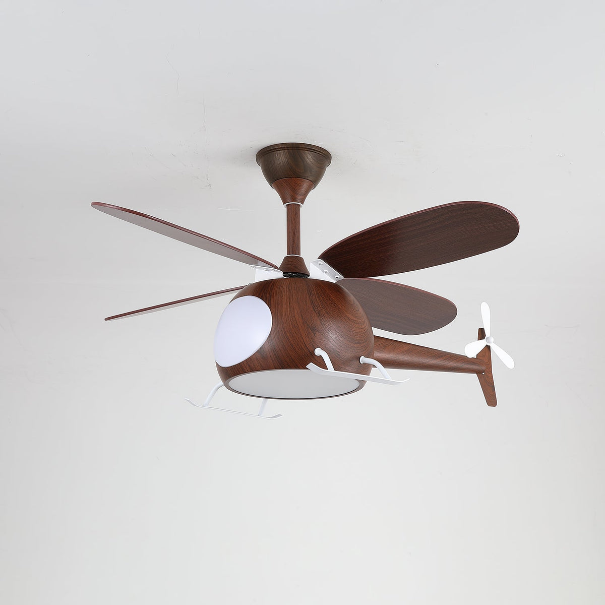 Aviara Moderne plafondventilator met verlichting van walnoothout voor kinderen