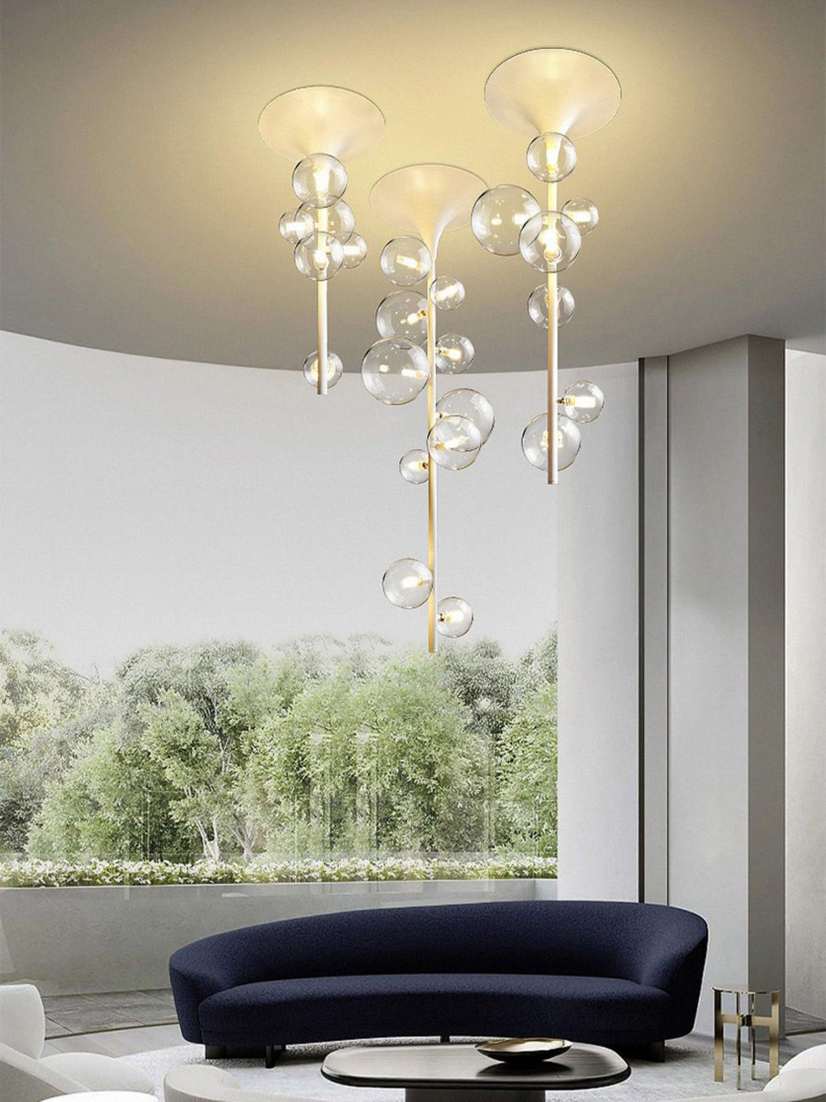 Celeina hanglamp van messing met cascaderend glas voor de gang