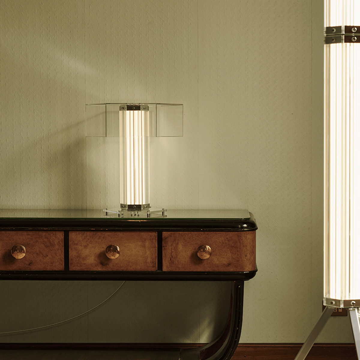 Hexagonal tafellamp van glas