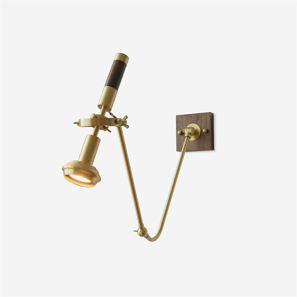 Verstelbare wandlamp van messing en walnoothout, vintage spotverlichting, industriële taakverlichting