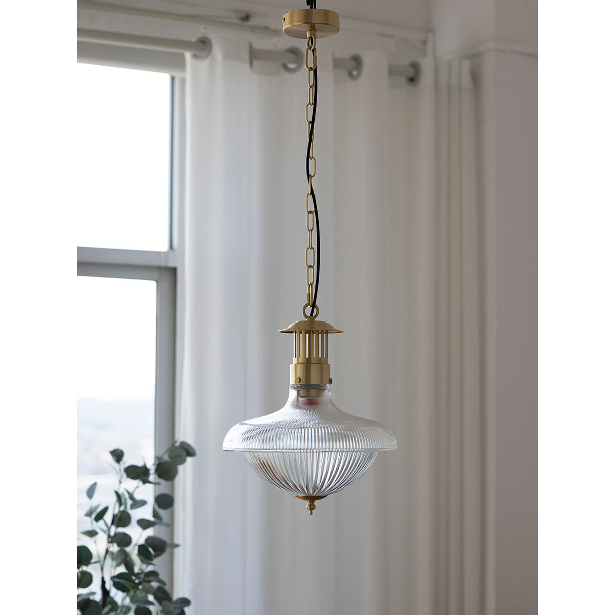 Velenora hanglamp van goudkleurig met helder
