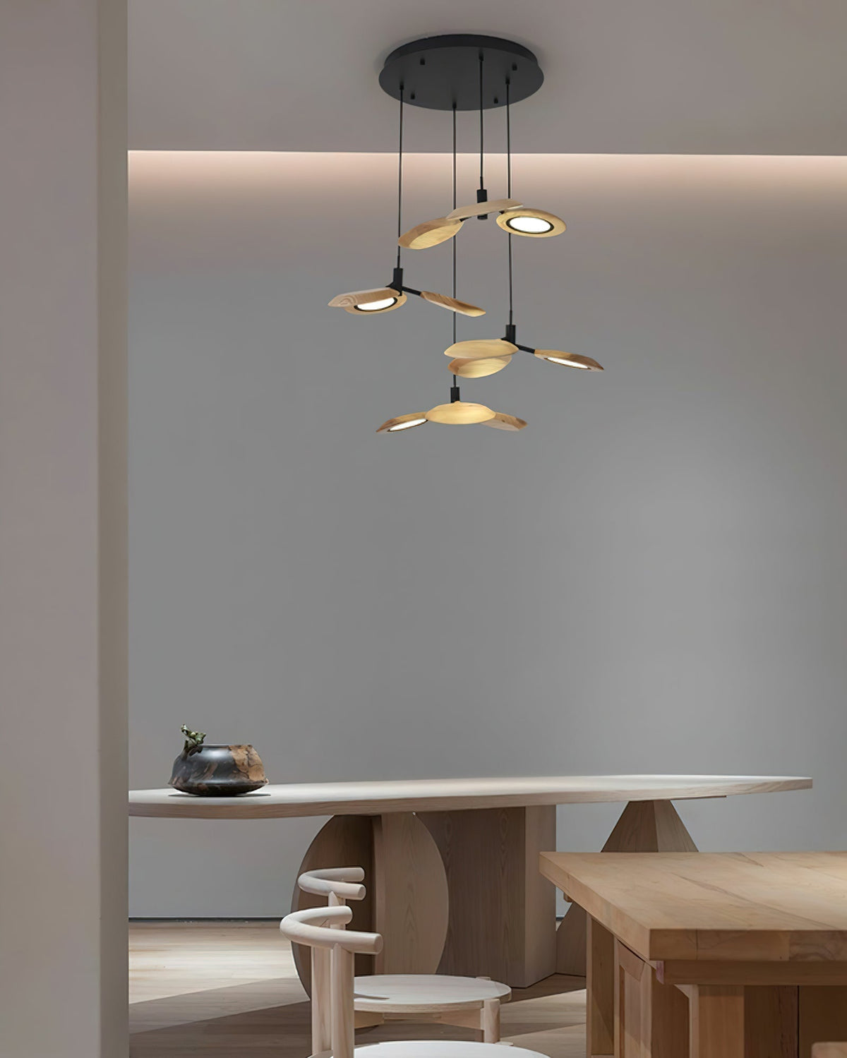 Alnoraris hanglamp met drie lagen van houten schijven