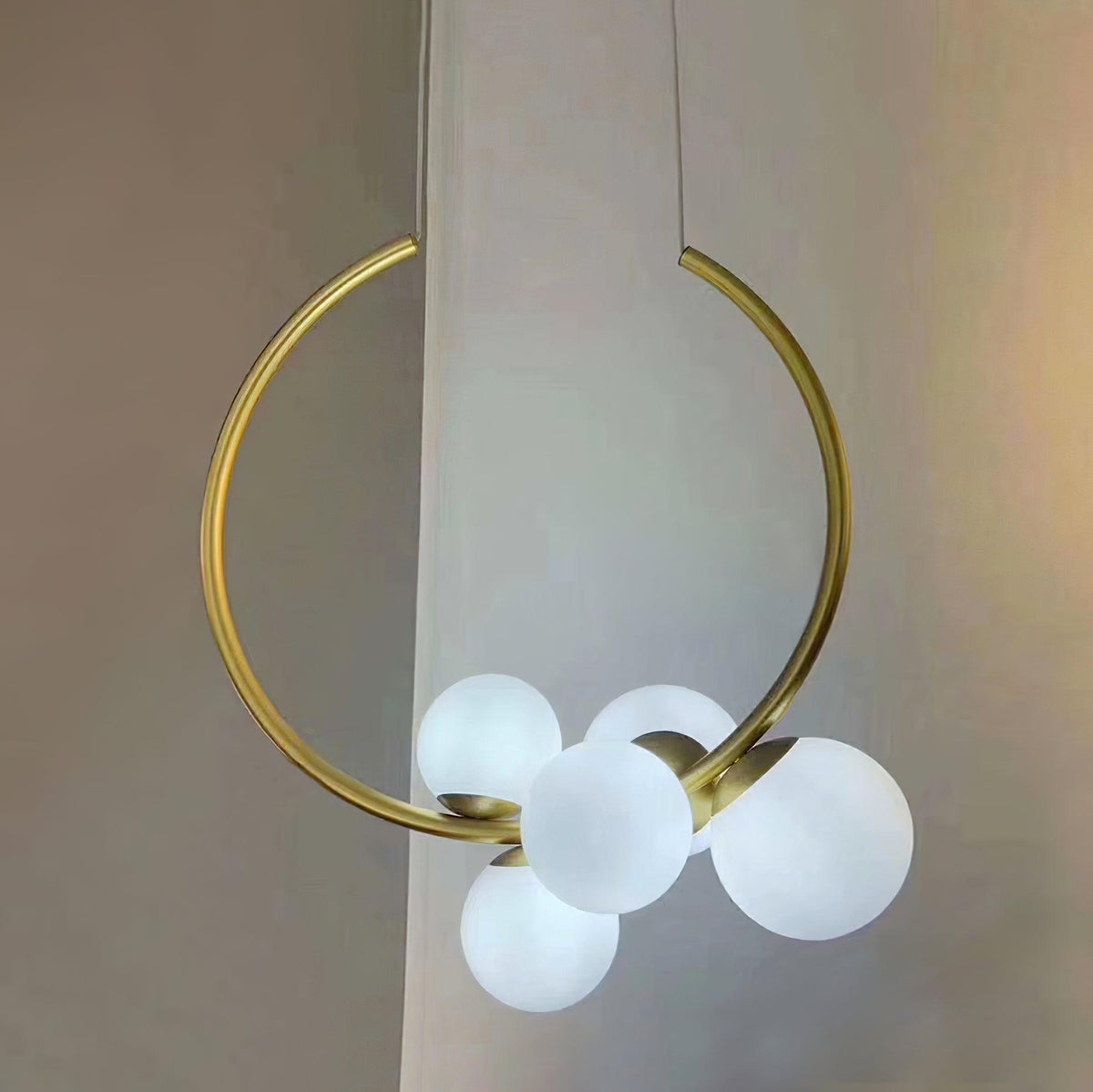 Cosorus hanglamp met glazen kap