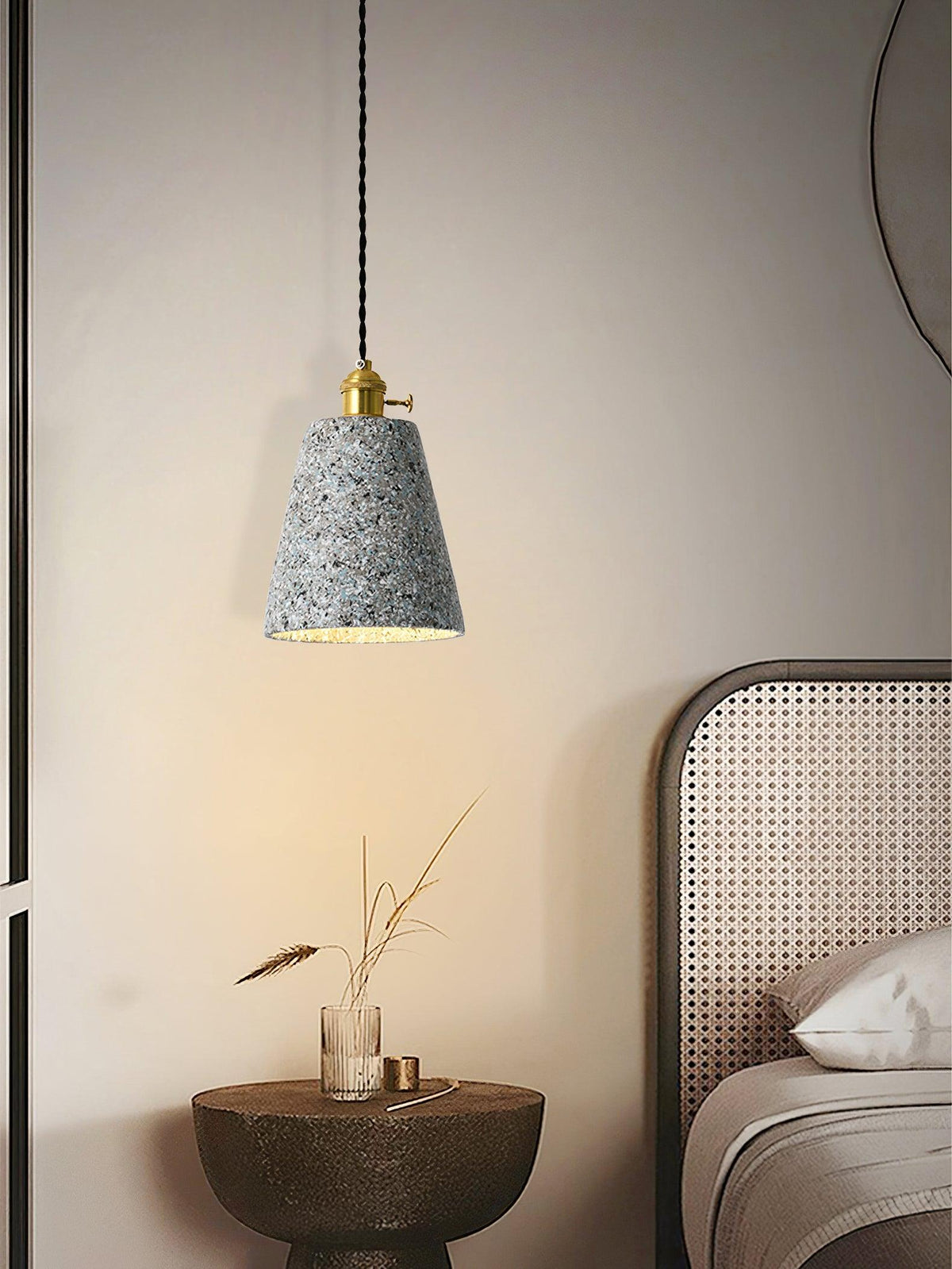 Moderne hanglamp van marmer en cement