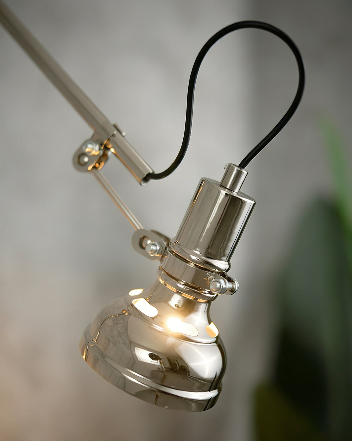 Liororenne wandlamp