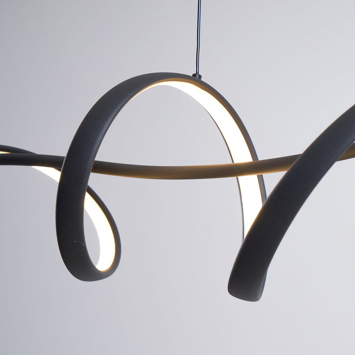 Calelina modern zwart LED Wave hanglamp