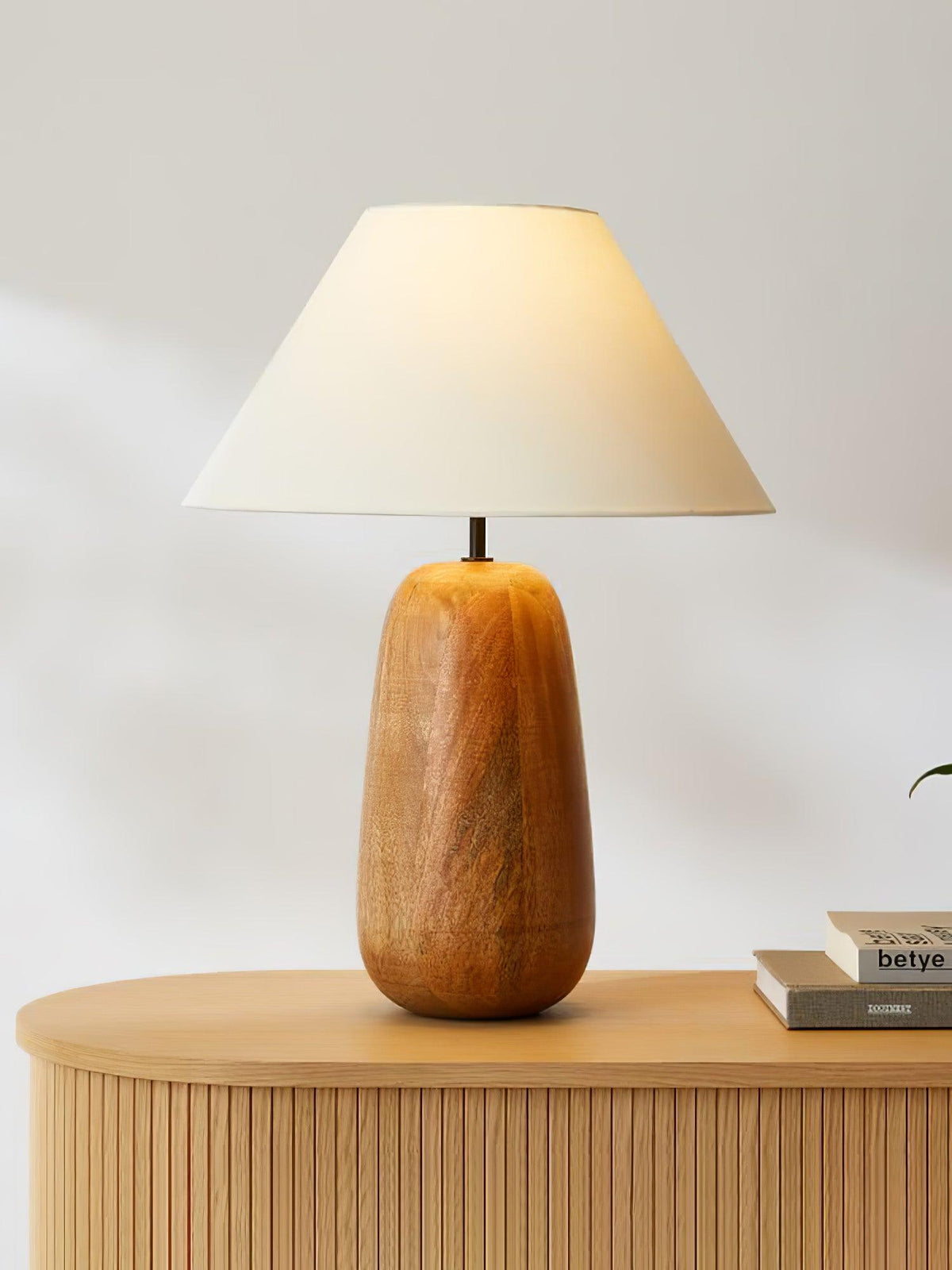 Syloraya moderne tafellamp van hout