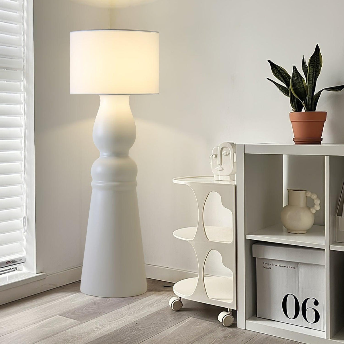 Isobel vloerlamp