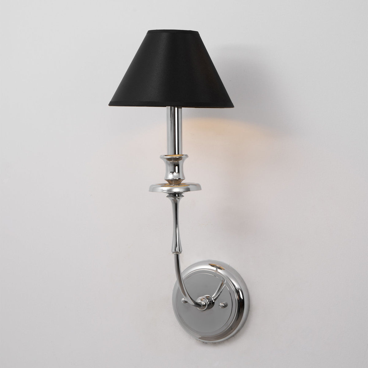 Viraarine wandlamp