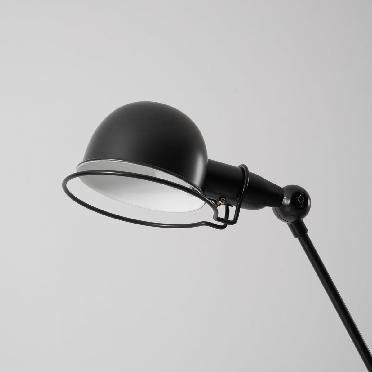 Orelalise vloerlamp