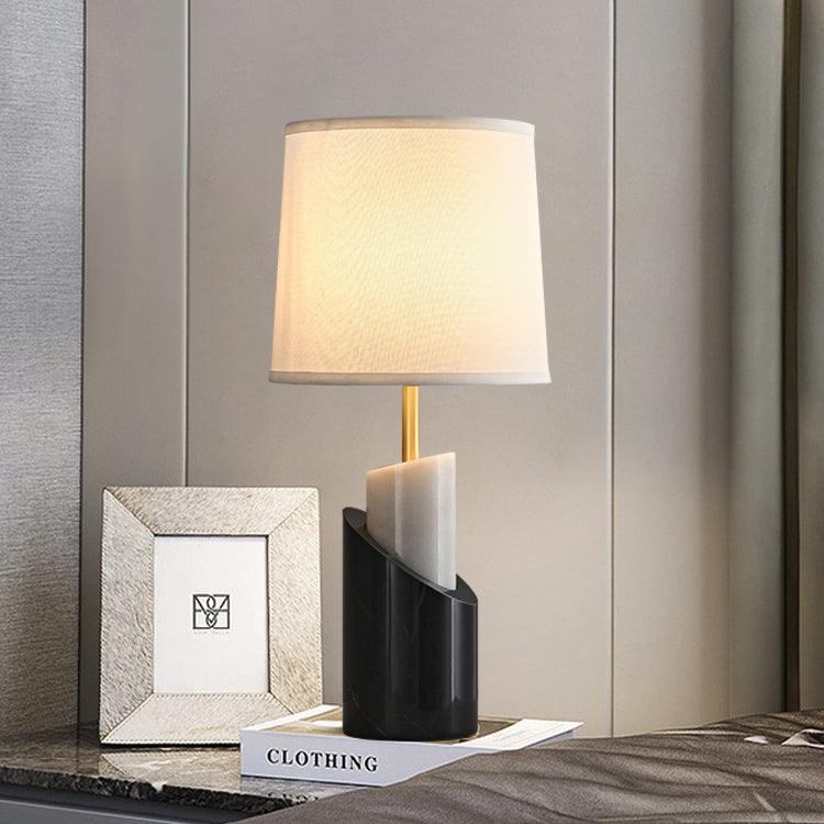 Crest Moderne tafellamp van messing