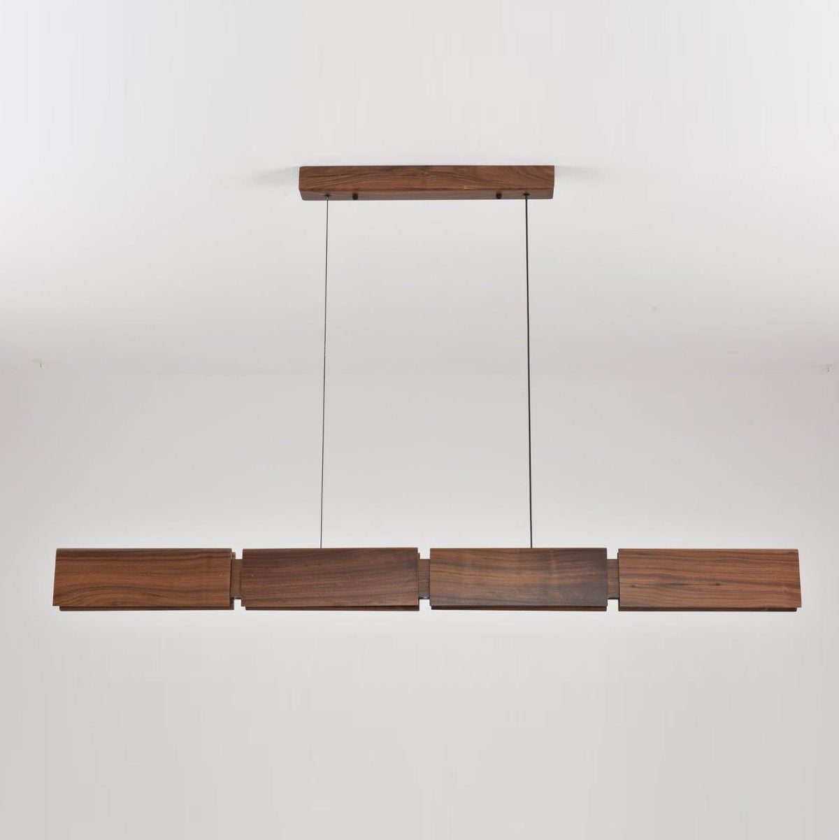 Cedar lineaire kroonluchter