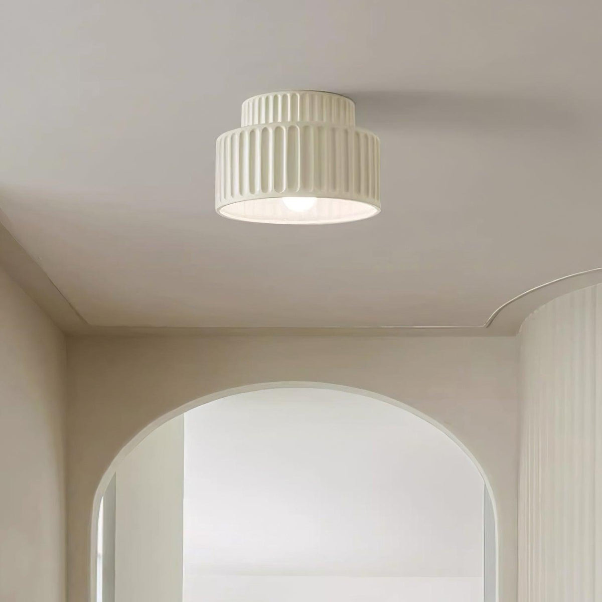 Lucaraine plafondlamp met geplooide acryl lampenkap