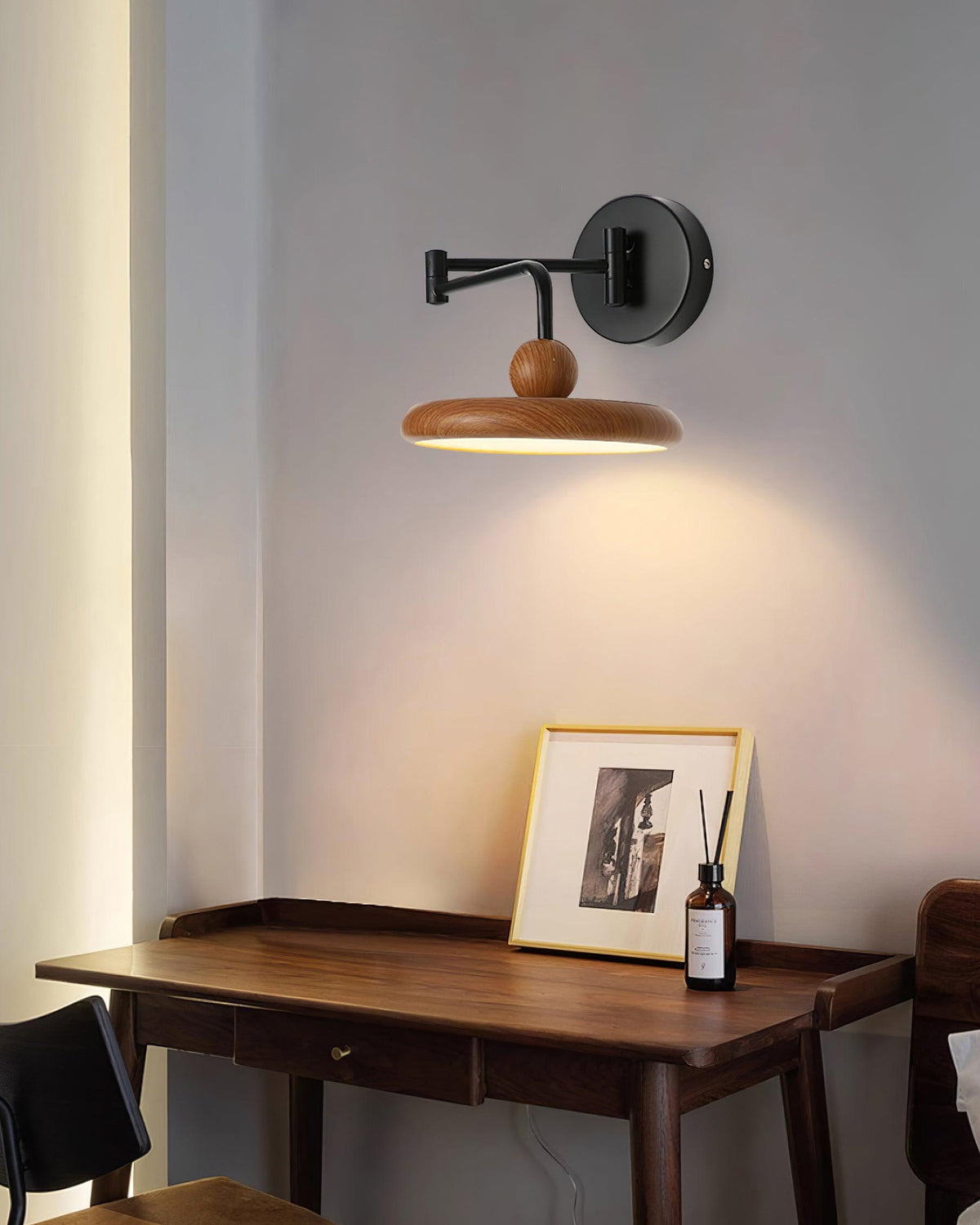 Tavo houten wandlamp