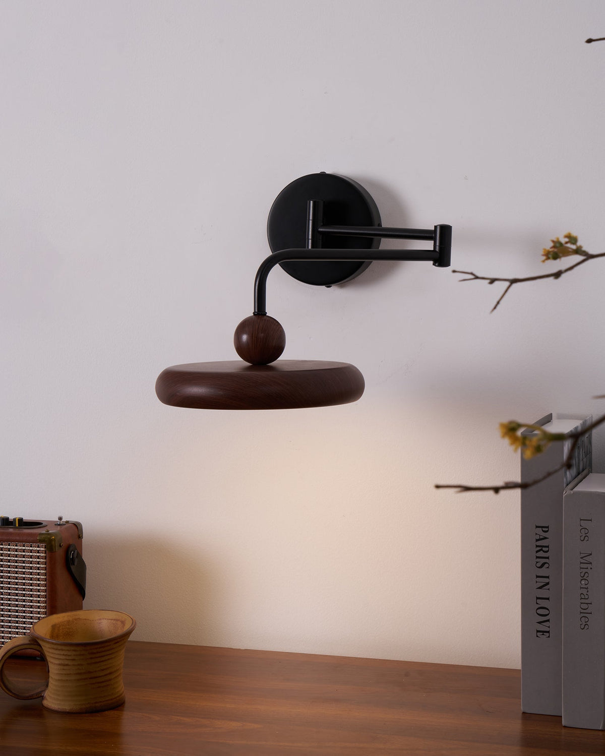 Tavo houten wandlamp