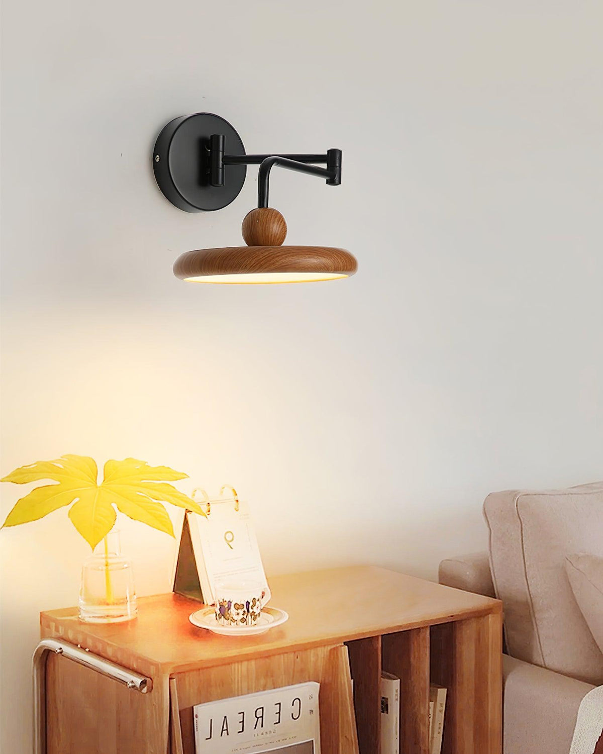 Tavo houten wandlamp