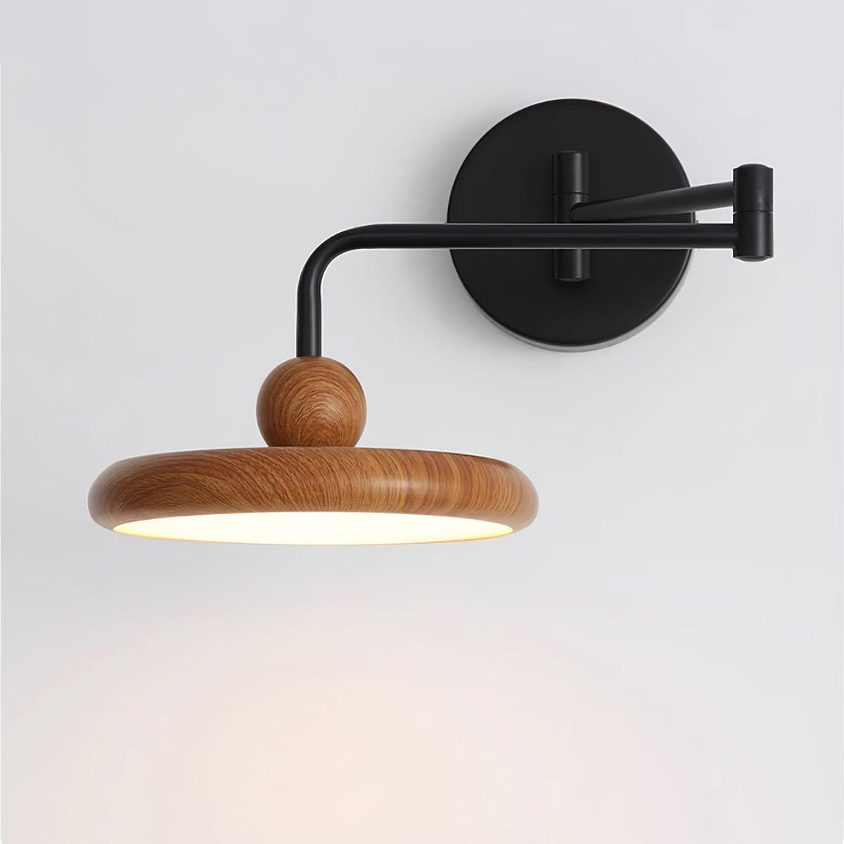Tavo houten wandlamp