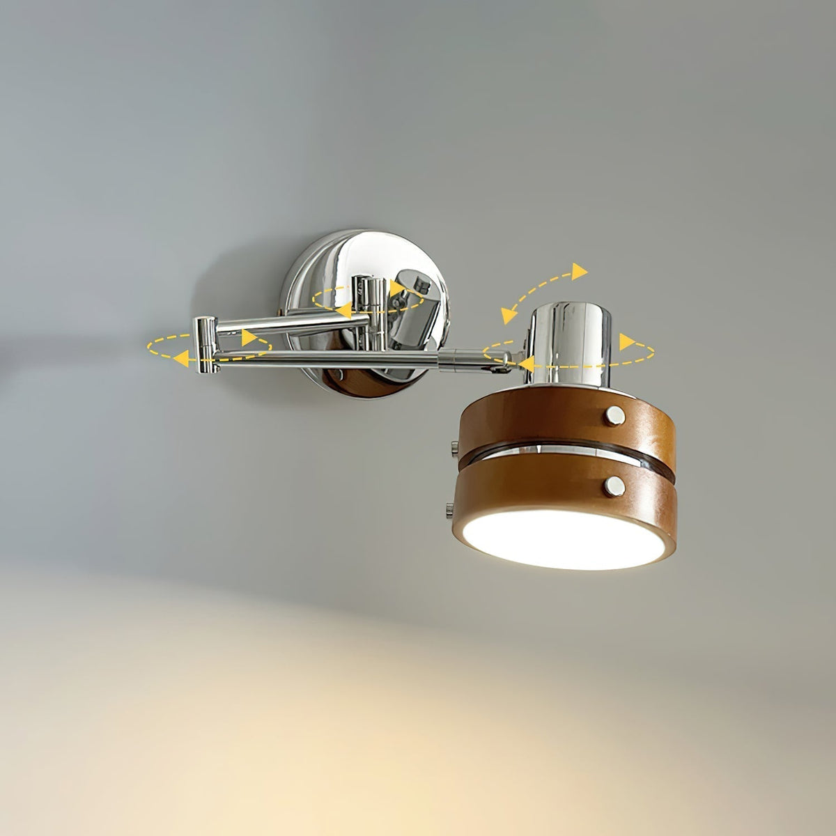 Karry wandlamp van hout met verstelbare arm, mid-century stijl