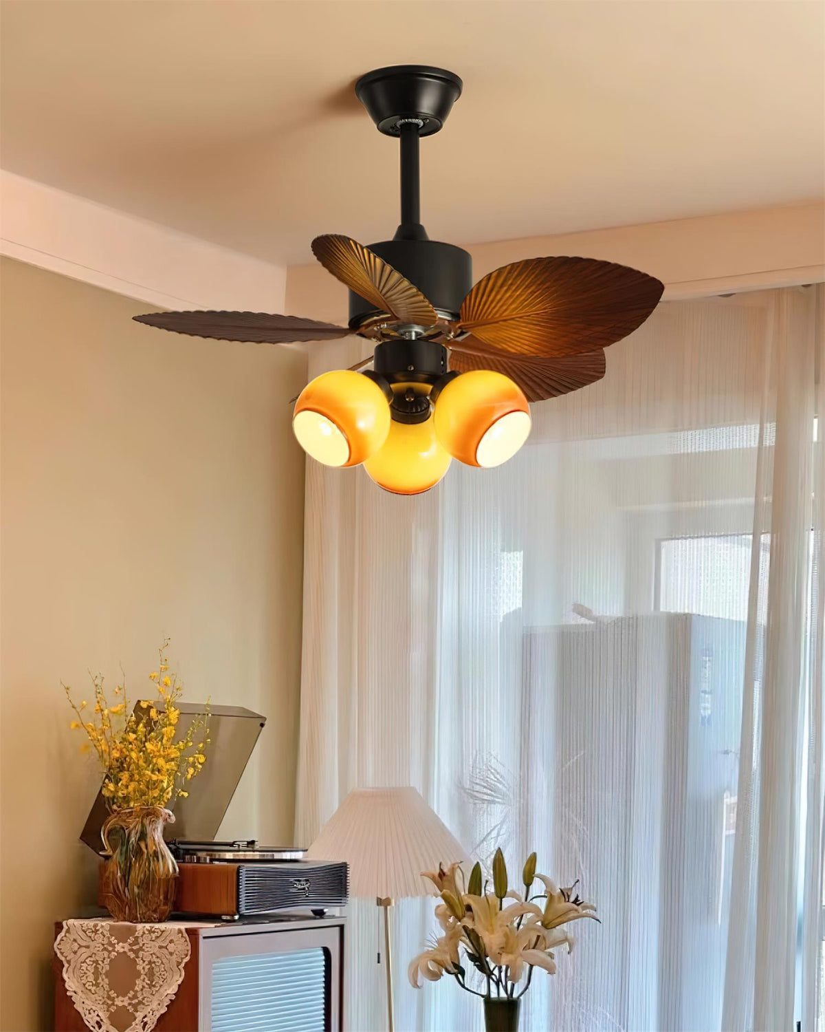 Avenineria plafondventilator met verlichting