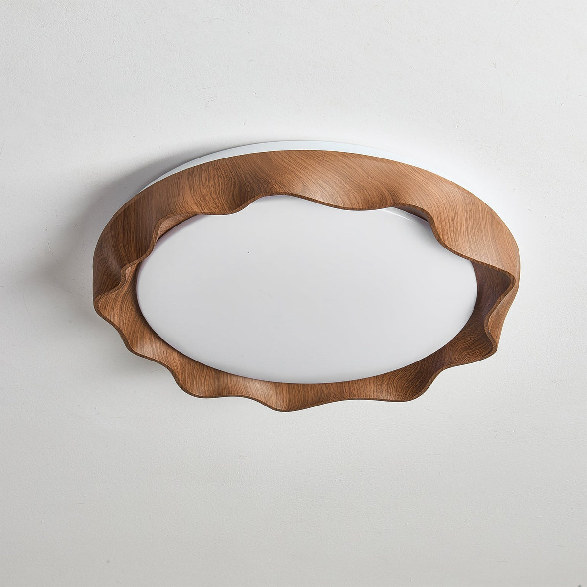 Kerio plafondlamp in walnootkleur