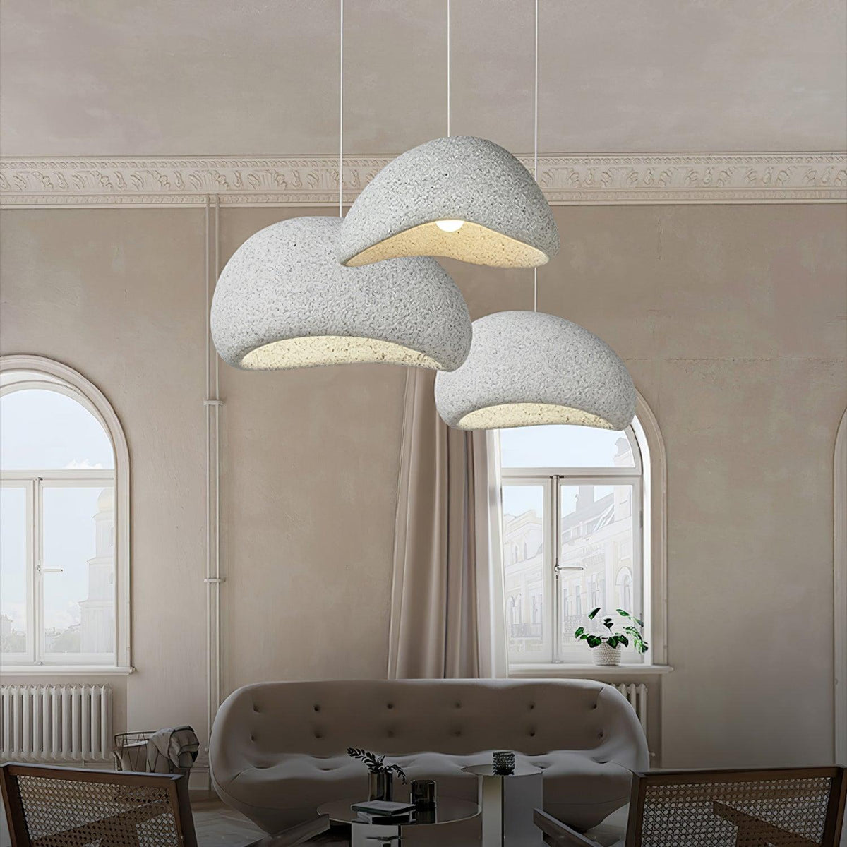 Tsukiyo Wabi-Sabi hanglamp met onregelmatige gebogen kap en gespikkelde textuur