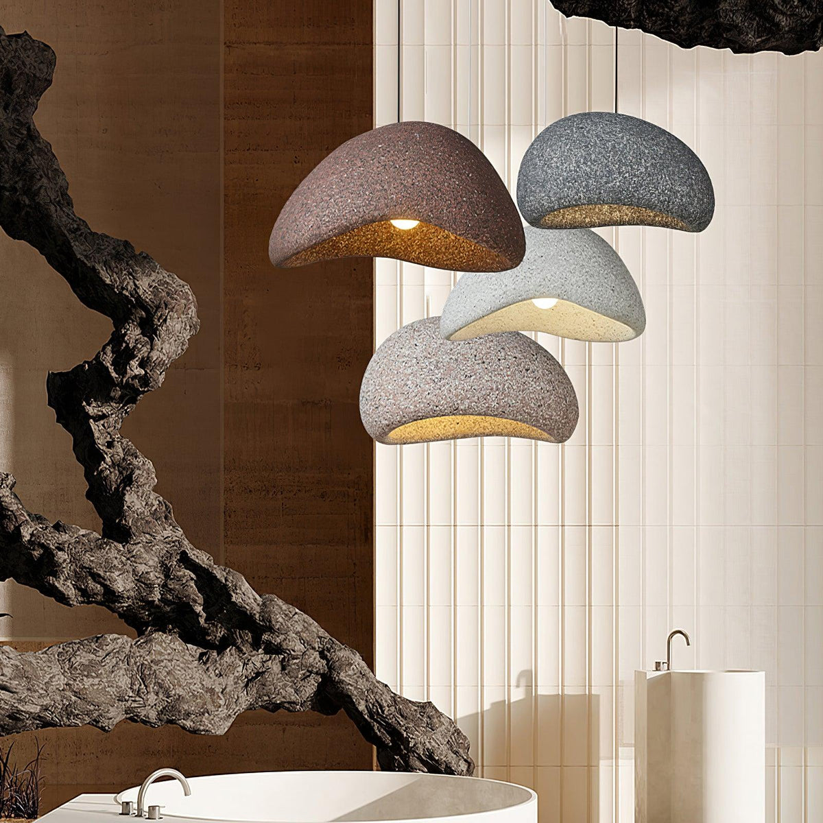 Tsukiyo Wabi-Sabi hanglamp met onregelmatige gebogen kap en gespikkelde textuur