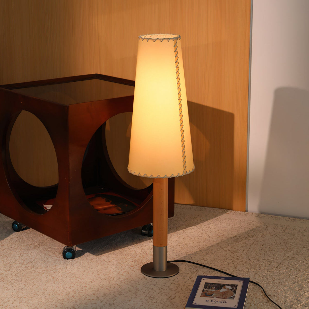 Mabelt vloerlamp