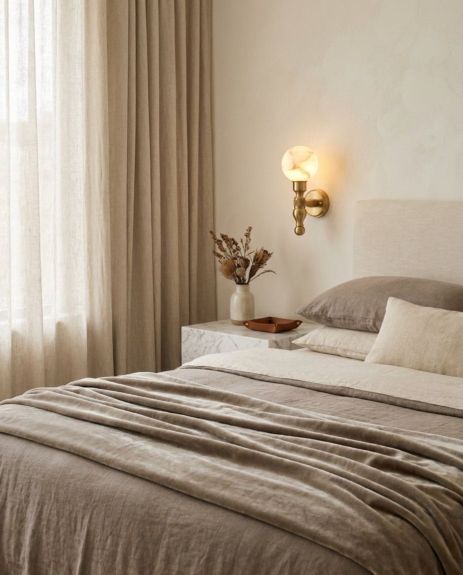 Ormondwick albast wandlamp