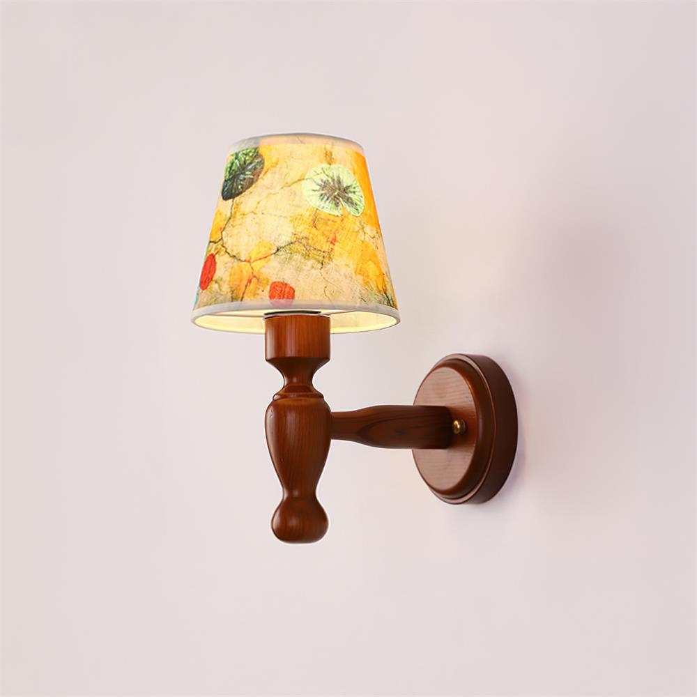 Orbel Mapleleaf wandlamp met houten element