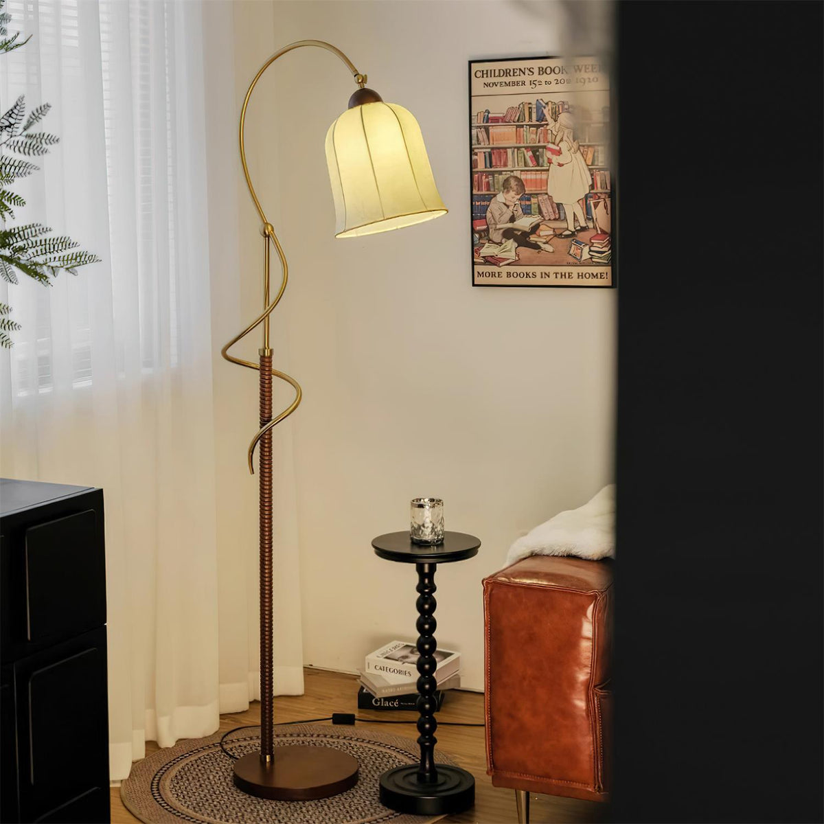 Curvel vloerlamp