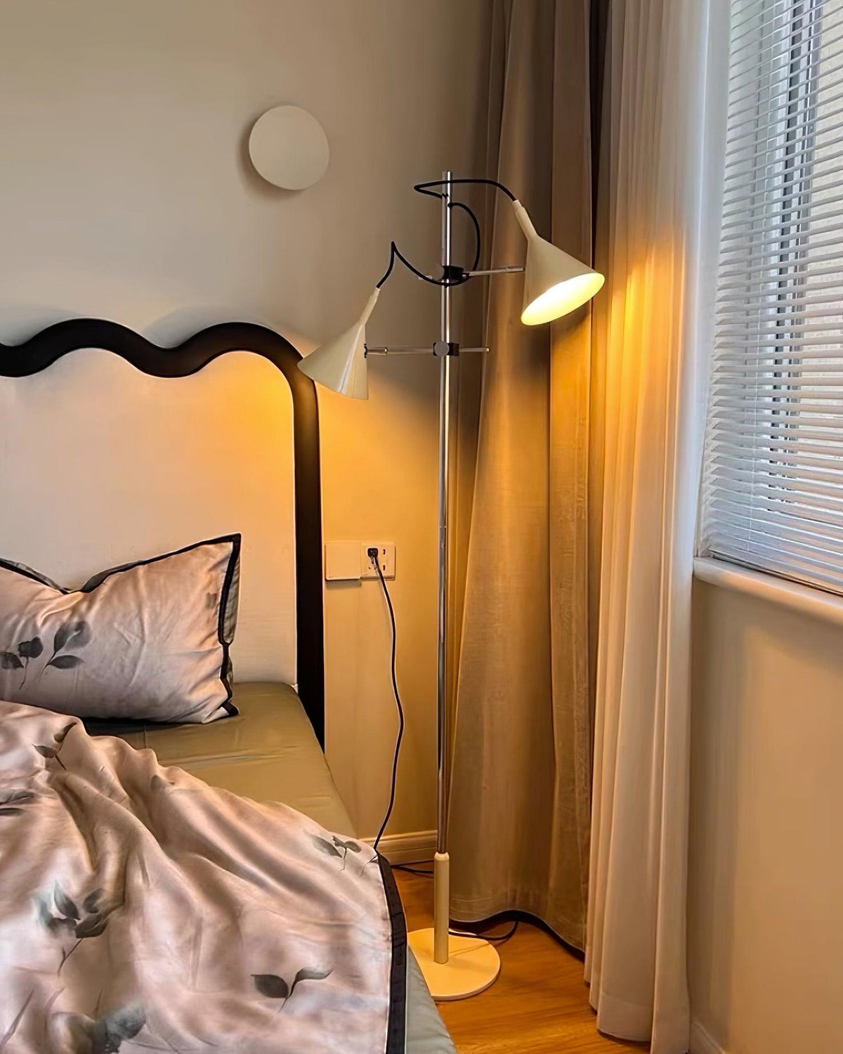 Laiton vloerlamp