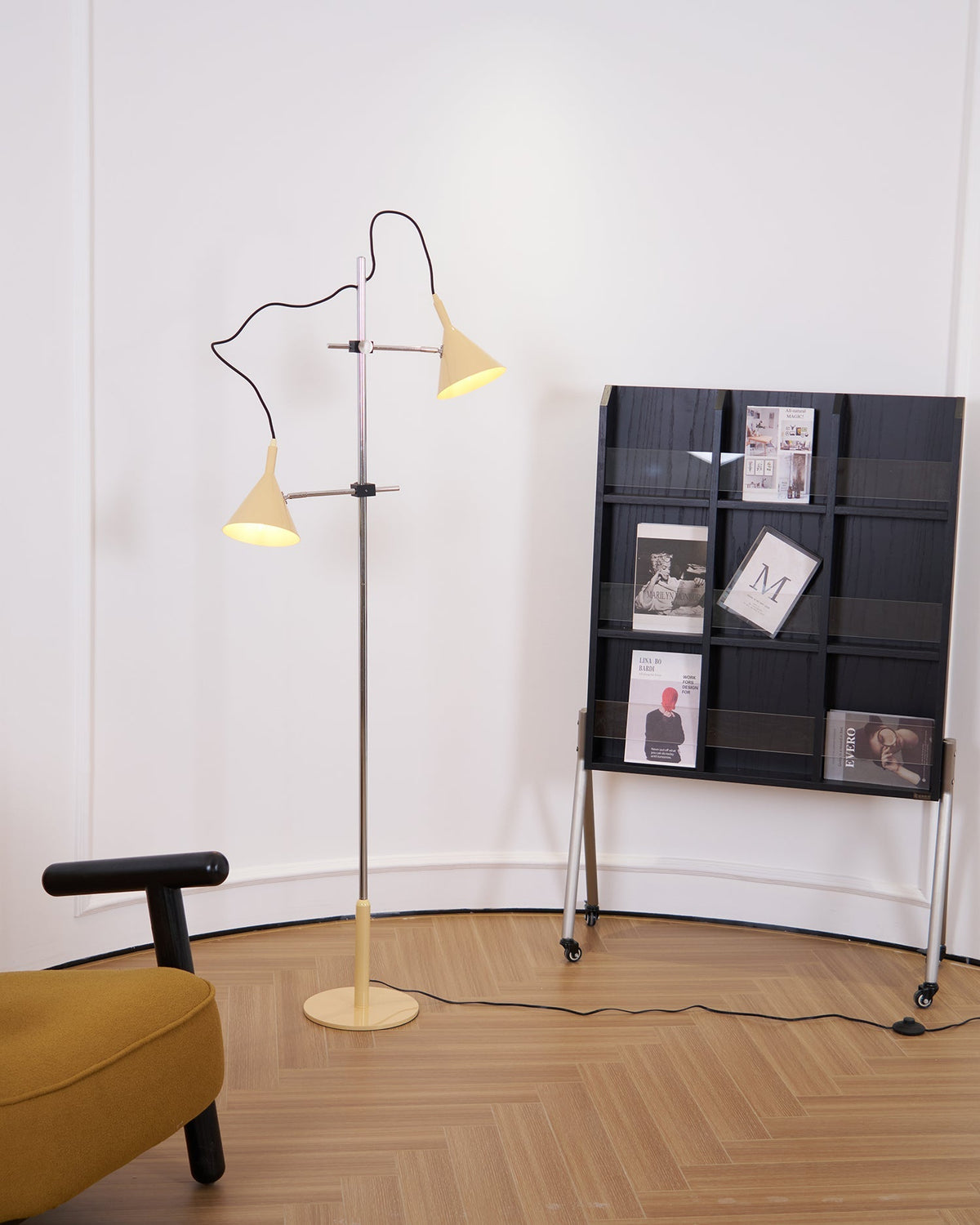 Laiton vloerlamp