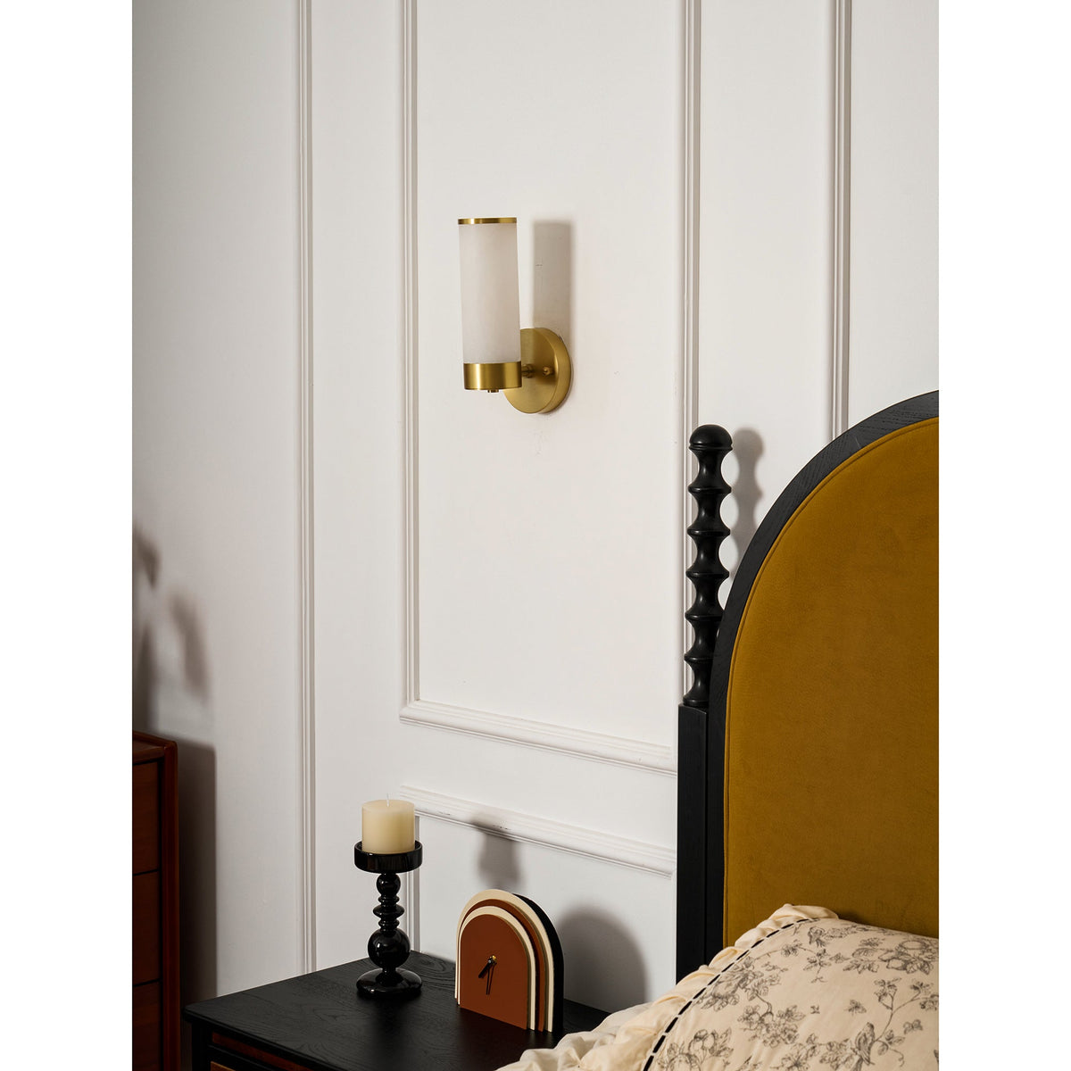 Olvynis wandlamp