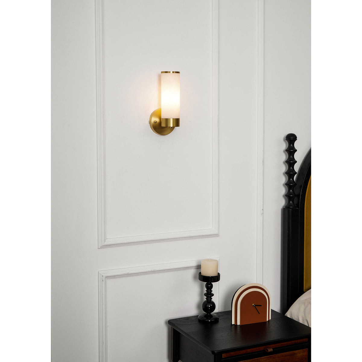 Olvynis wandlamp