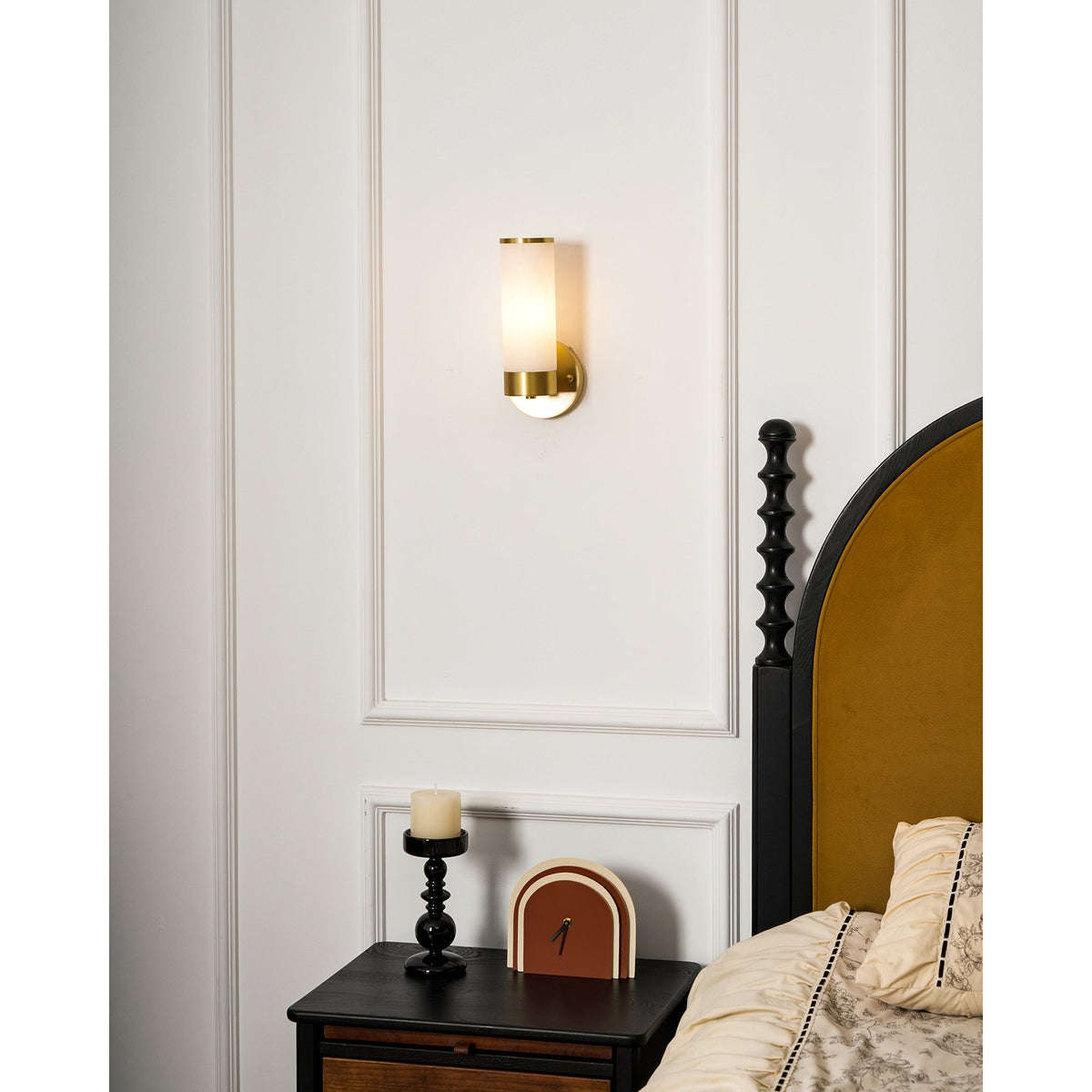 Olvynis wandlamp