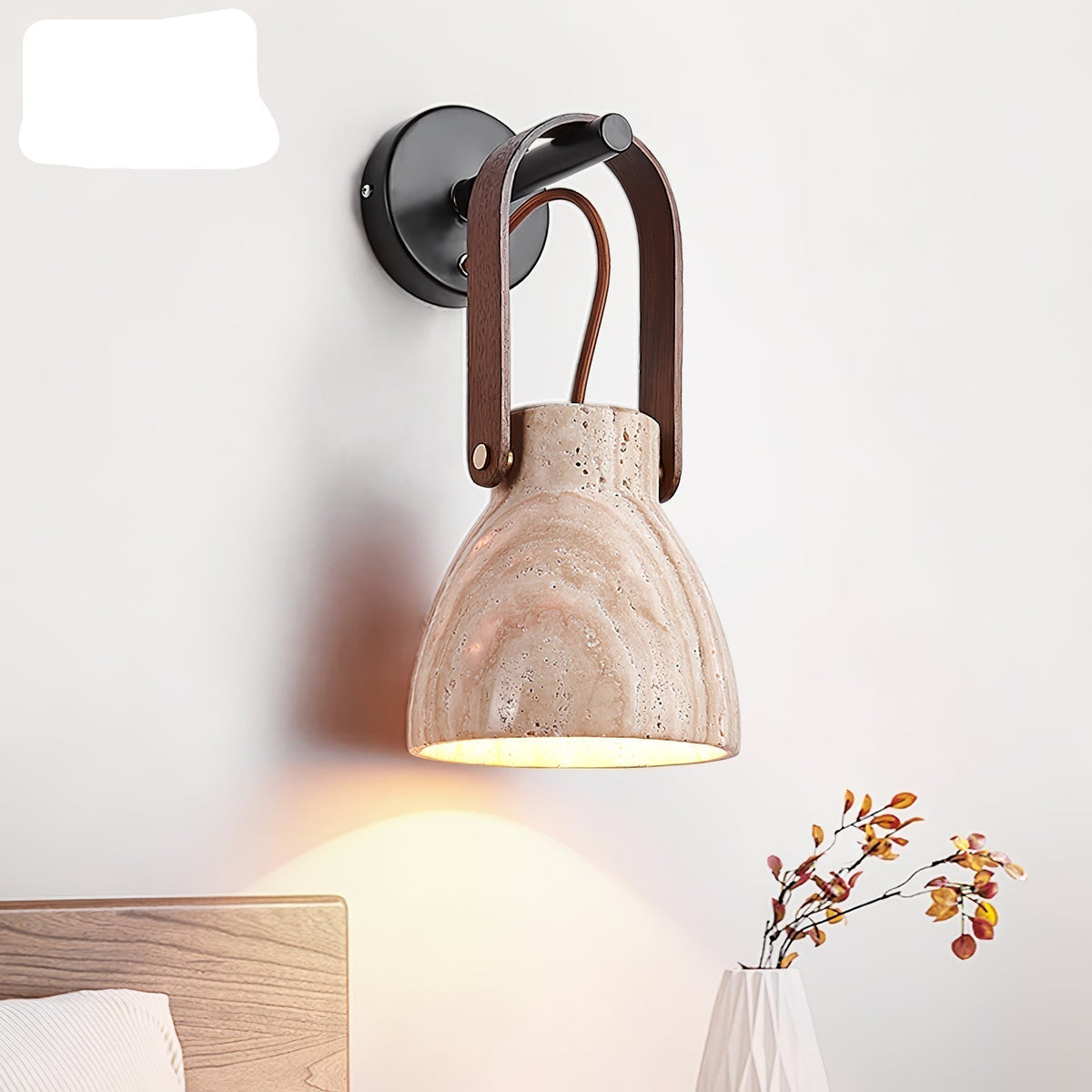 Tarix travertin wandlamp met Houten Handvat