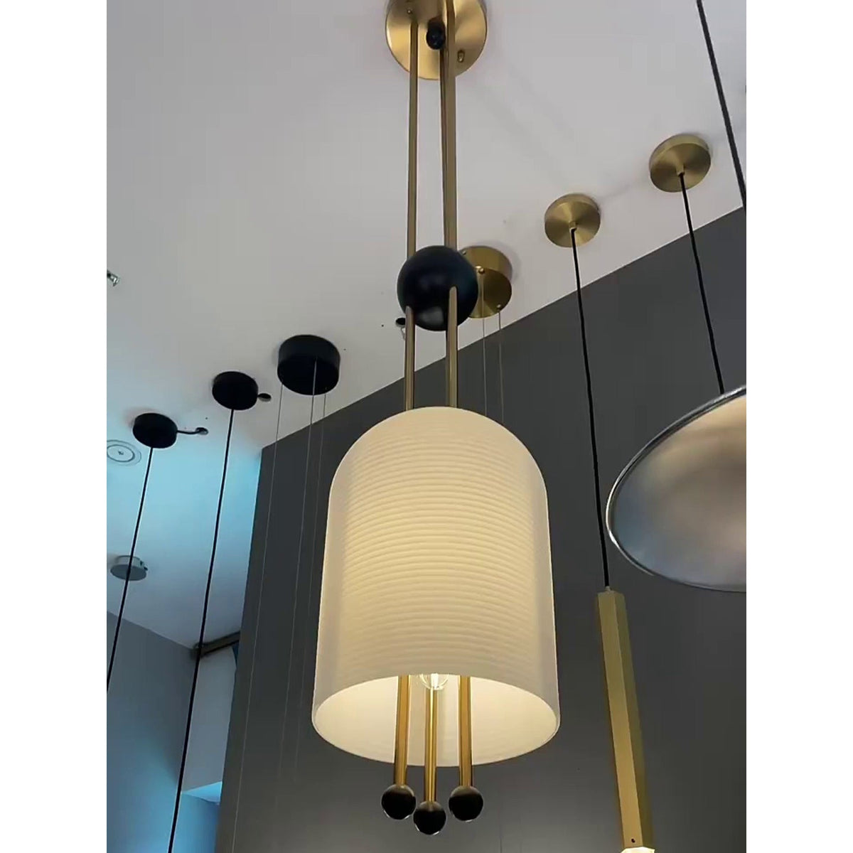 Ucaryra hanglamp