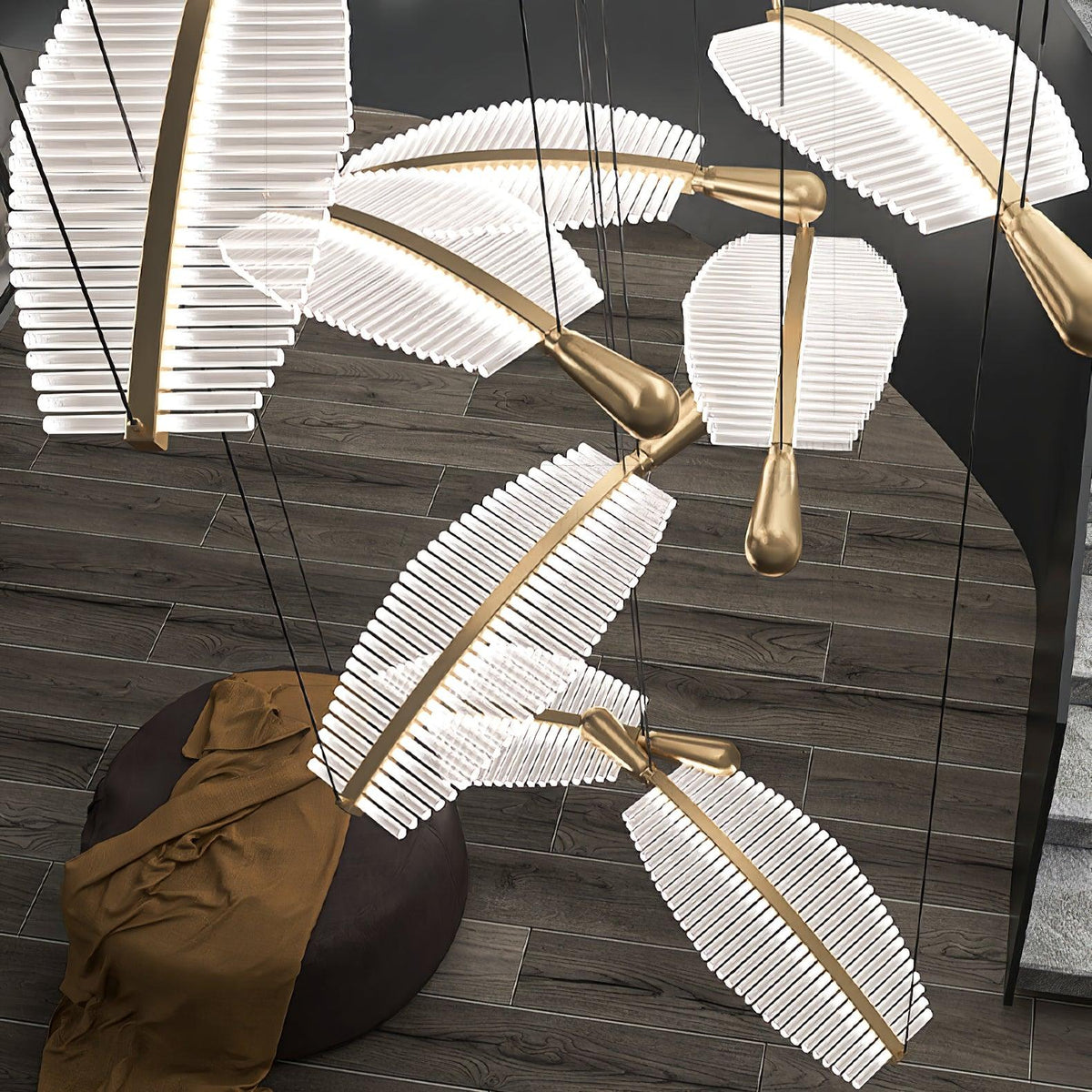 Kuo Kroonluchter Leaf Acryl Goud Elegante Moderne