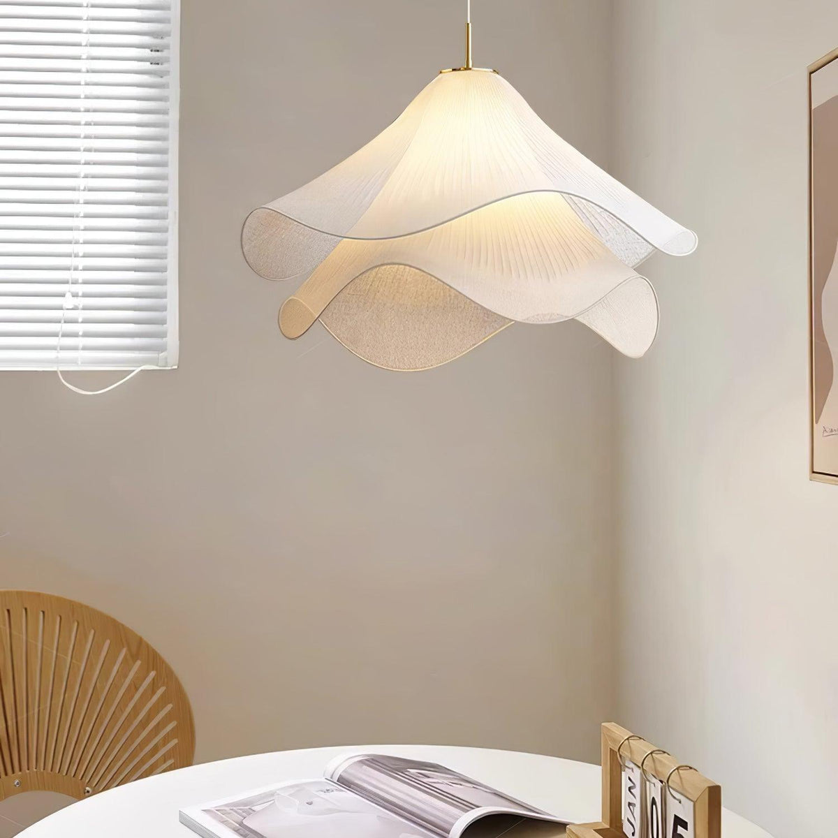 Cirirenne elegante bloemvormige stoffen hanglamp