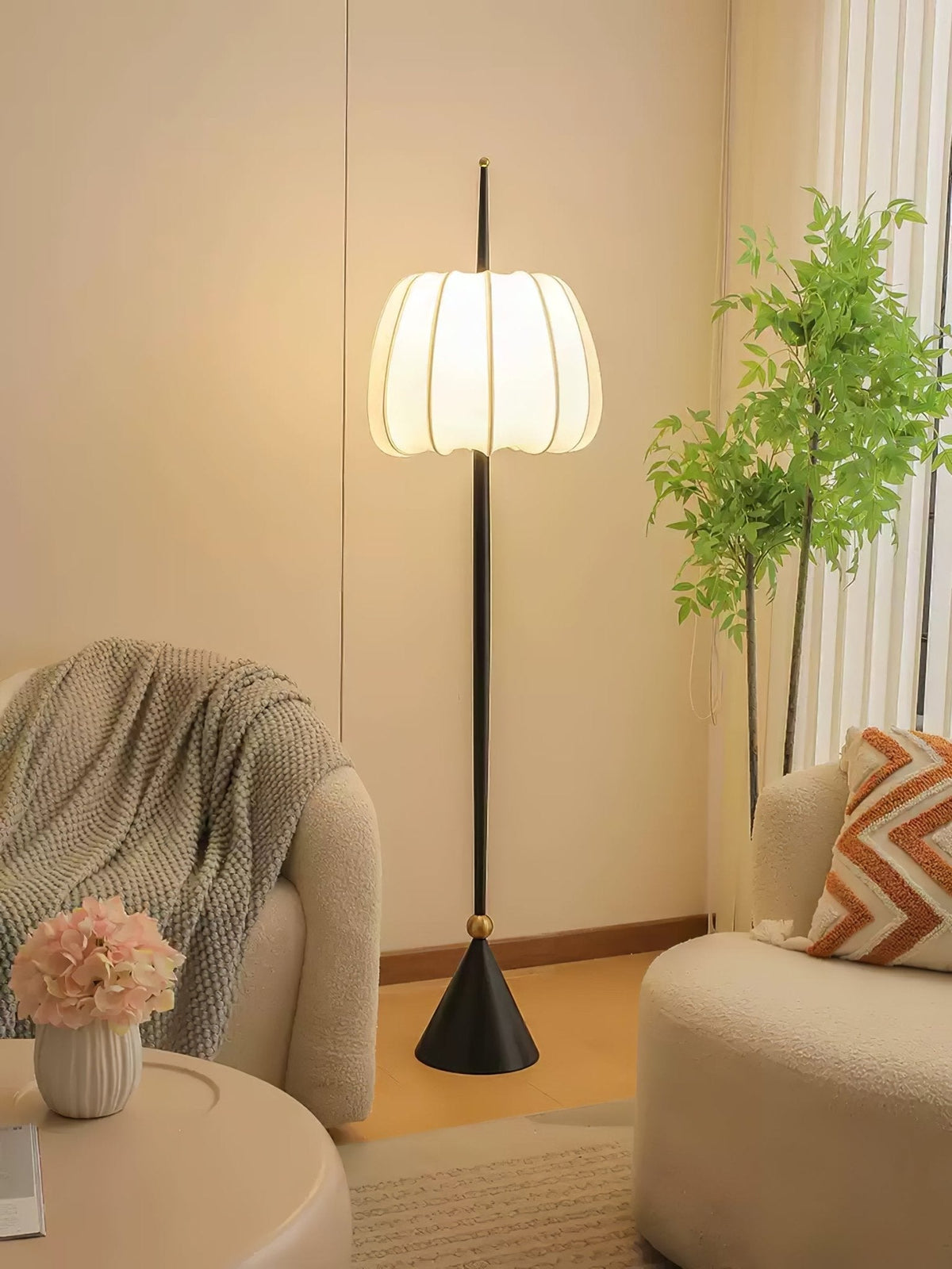 Pick Minimalistische vloerlamp van stof