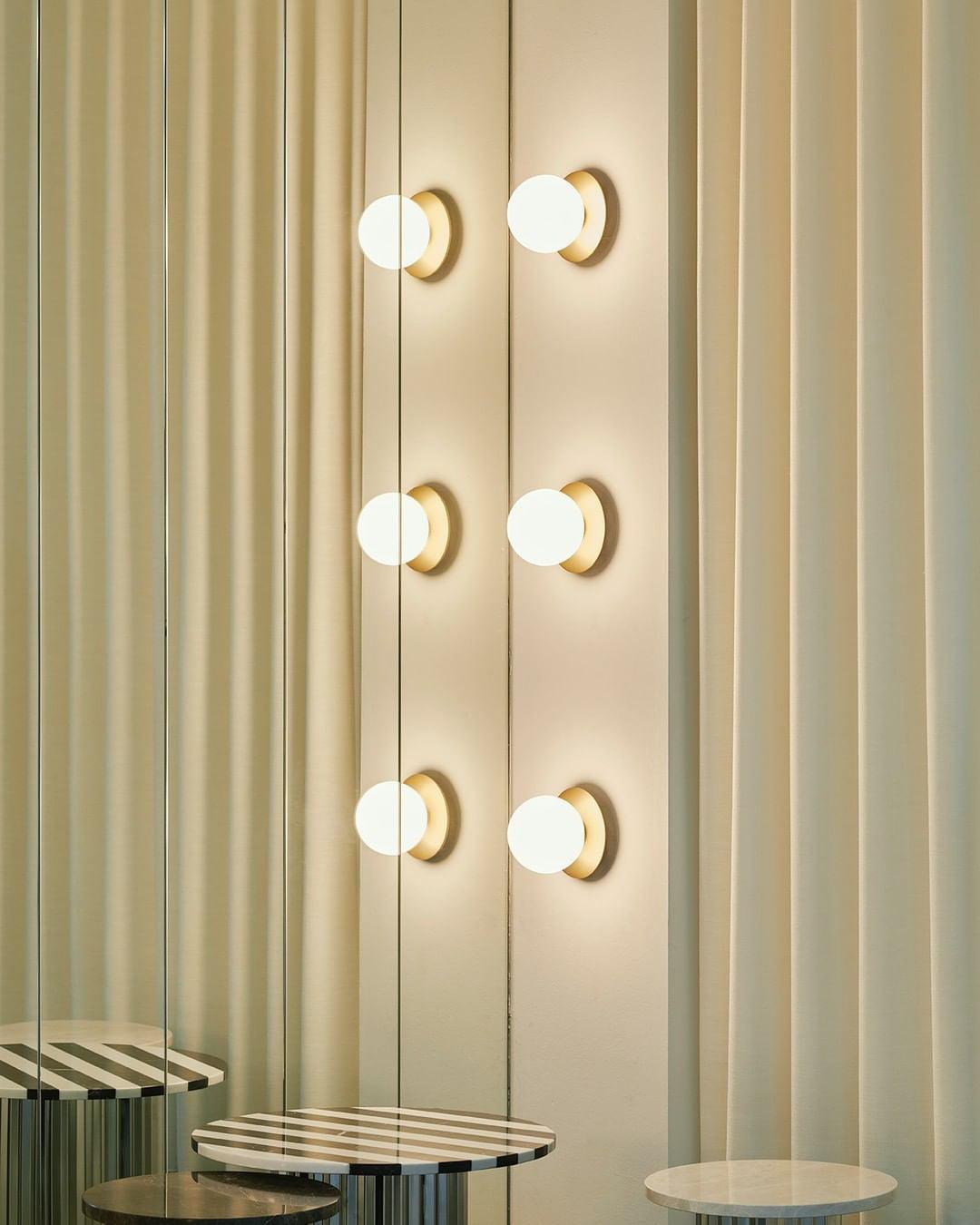 Nifte wandlamp Ronde Schijf Mondblaasglas Minimalistisch met bolvormige kap