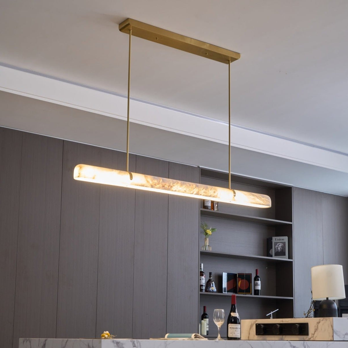 Ilraea lineaire hanglamp van albast