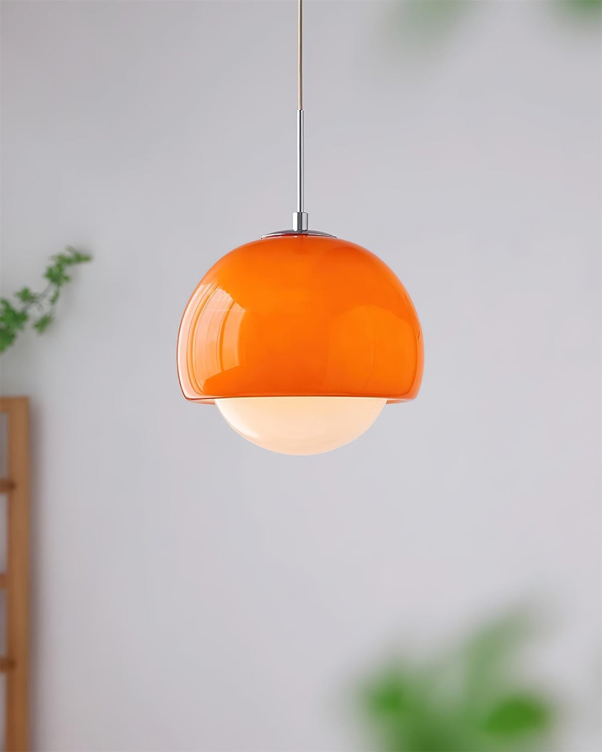 Lipko hanglamp met glazen bol retro modern kleurrijk