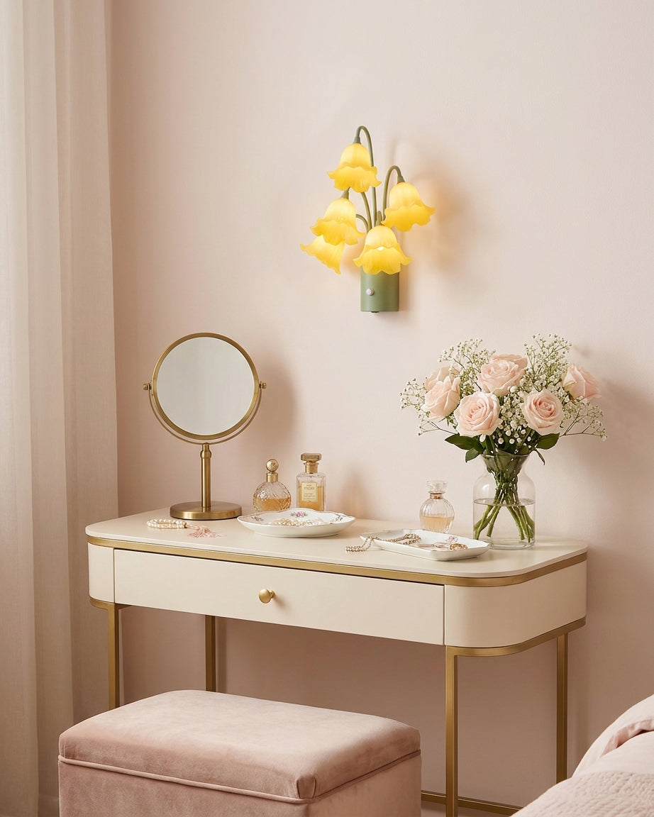 Melina Bloom wandlamp