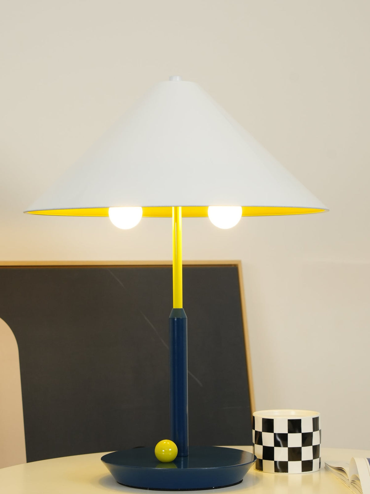 Liorinina moderne tafellamp
