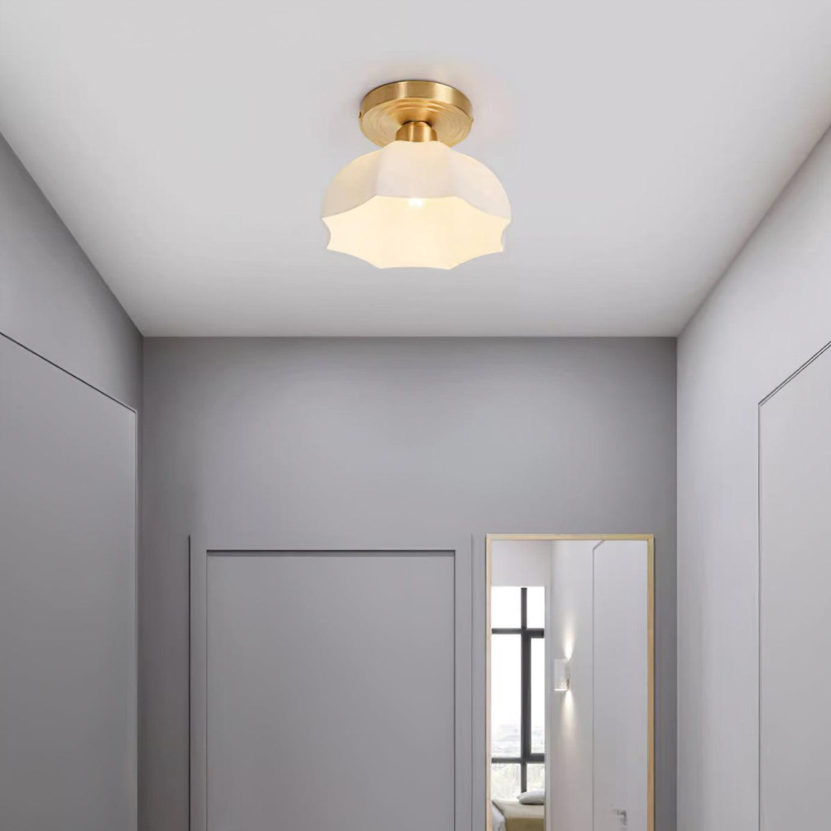 Veya messing basis en opalglas vlakke plafondlamp van glas