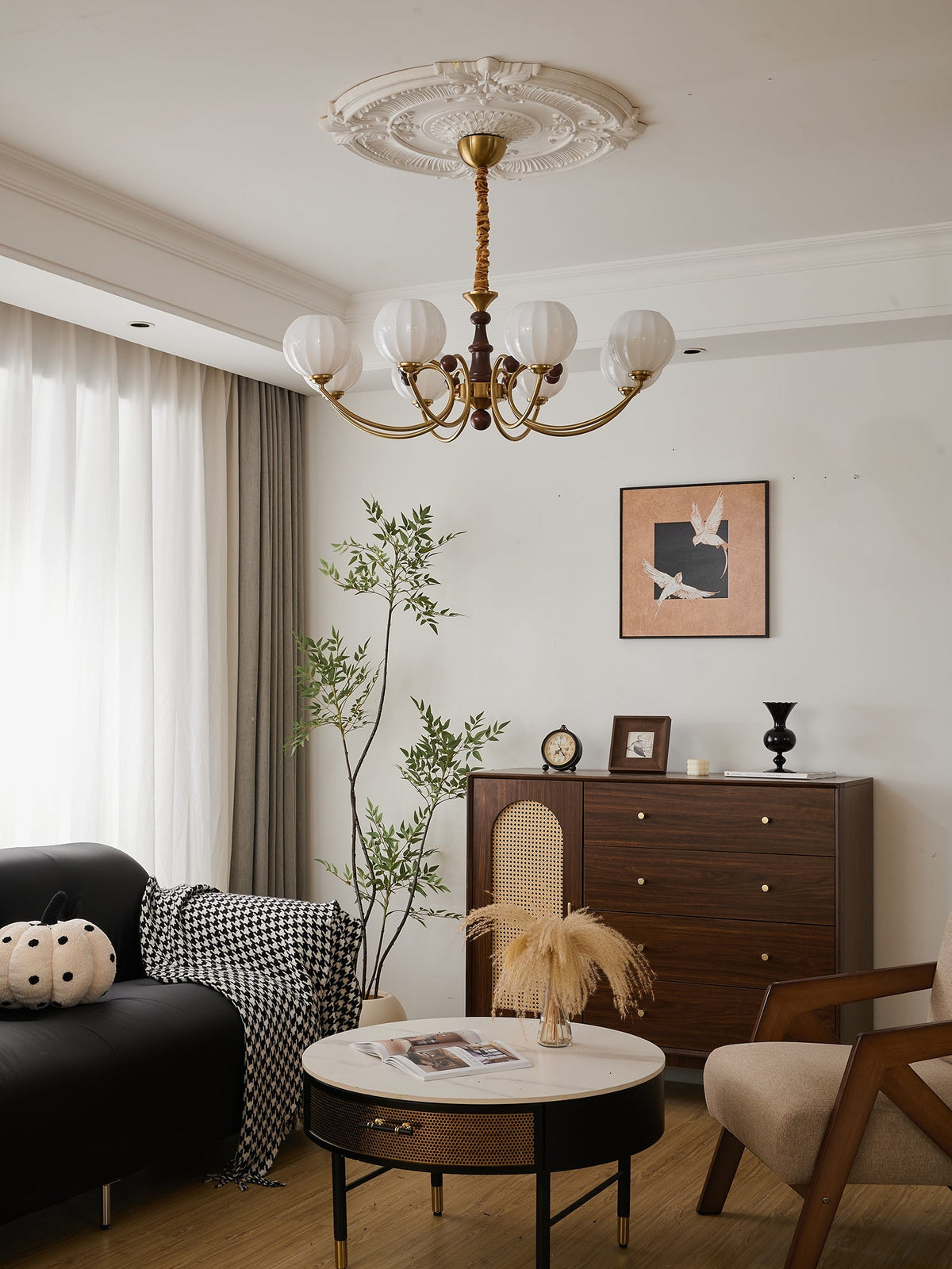 Omirara Traditionele Elegantie Vintage Houten Kroonluchter